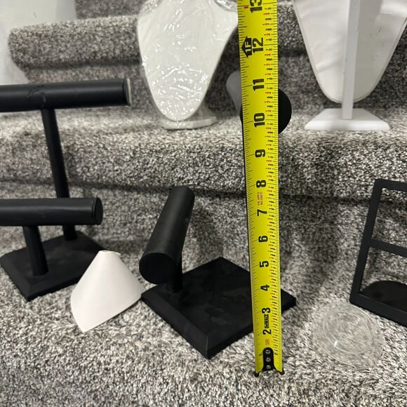 17 Piece Black White Jewelry Displays Rotating - Earrings Necklace Brace… - Picture 12 of 16